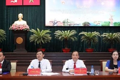 Hà Tĩnh 'tiếp lửa' cho thanh niên, sinh viên phát huy tinh thần hiếu học góp phần xây dựng quê hương, đất nước