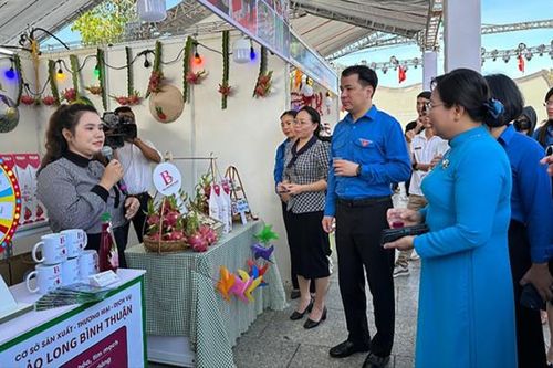 Tăng cường chính sách thúc đẩy nông nghiệp công nghệ cao