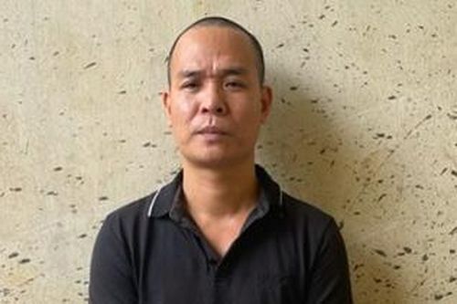 Rủ người quen góp vốn mua đất rồi chiếm đoạt tiền tỷ để chơi đề