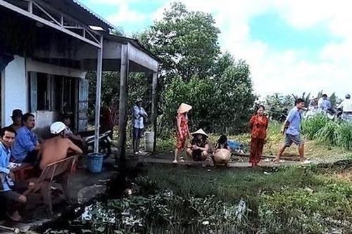 Bắt giam đối tượng hành hạ con nuôi 3 tuổi