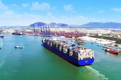 Tập trung thực hiện các giải pháp thúc đẩy mạnh mẽ 3 động lực tăng trưởng