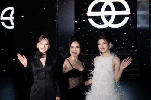 Dàn sao khuấy động show thời trang Thu – Đông