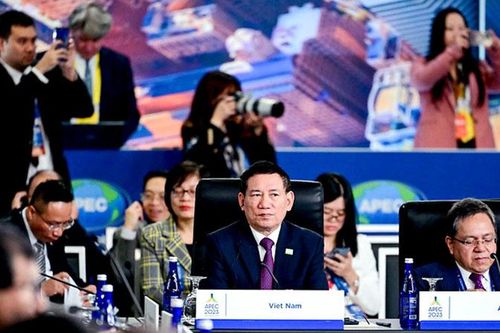 Ưu tiên các phương thức tiếp cận tài chính bền vững về biến đổi khí hậu