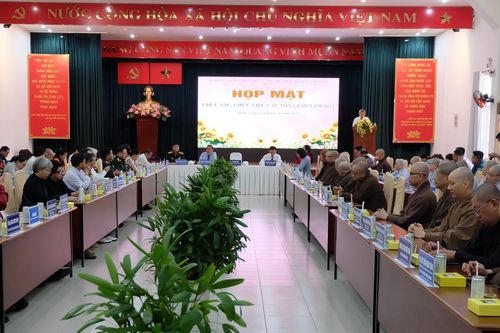 Lắng nghe ý kiến của chức sắc, chức việc để xây dựng khối đại đoàn kết toàn dân tộc