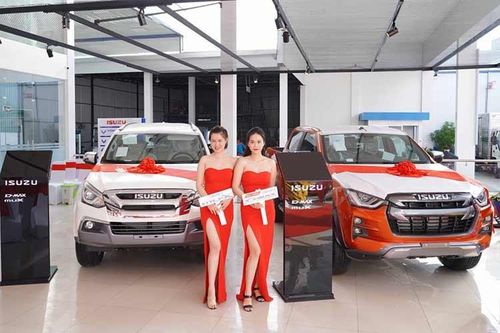 Loạt ôtô Nhật Bản nhập khẩu 'ế chổng vó' tại Việt Nam tháng 10/2023