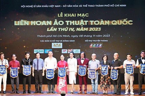 Thời cơ cho ảo thuật thoát… 'vai phụ'