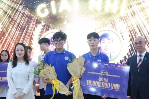 Báo VietNamNet trao giải cuộc thi Trí tuệ nhân tạo 2023