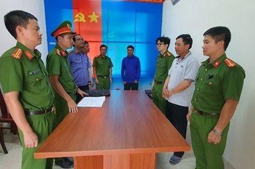 Nguyên cán bộ một xã ở Đắk Lắk bị khởi tố