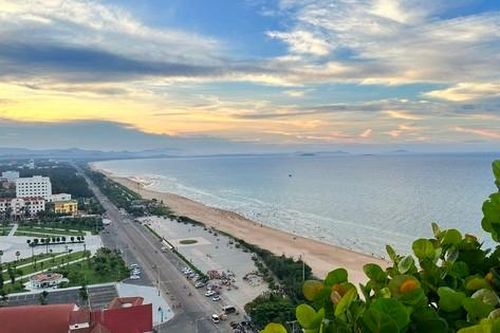 Quảng trường 1/4 và công viên ven biển Phú Yên: Nơi bình yên trong từng khoảnh khắc