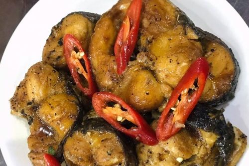 Cách làm cá lóc kho tiêu đậm đà chuẩn Nam Bộ