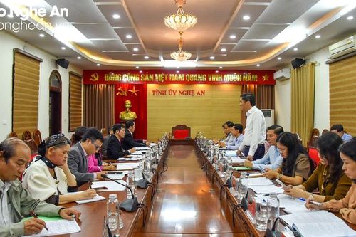 Đoàn công tác Hội Luật gia Việt Nam làm việc với Thường trực Tỉnh ủy Nghệ An