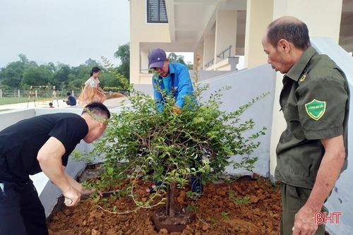 2 xã nhóm cuối ở Hà Tĩnh 'chạy nước rút' để cán đích nông thôn mới