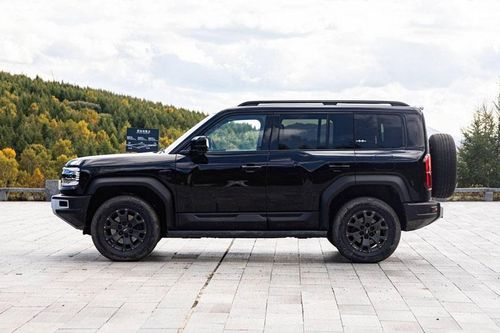 SUV 687 mã lực, di chuyển 125km không cần đổ xăng, giá hơn 940 triệu đồng gây 'sốt' sau khi mở bán