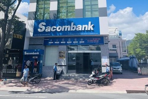Sacombank cam kết đảm bảo quyền lợi cho khách hàng tại PGD Cam Ranh
