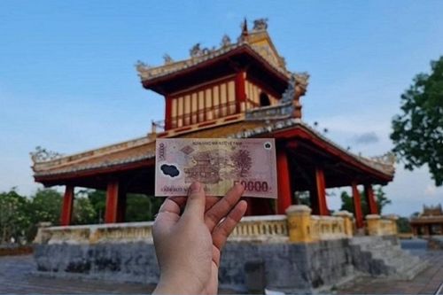 Địa danh được in trên tờ tiền 50.000 đồng là ở đâu?