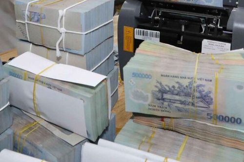 Nợ xấu ngân hàng tiếp tục tăng mạnh trong khi bộ đệm dự phòng ngày một mỏng
