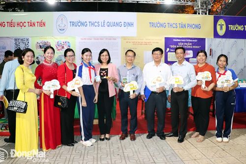 Hơn 1 ngàn người dự khai mạc Tuần lễ Văn hóa - giáo dục TP.Biên Hòa