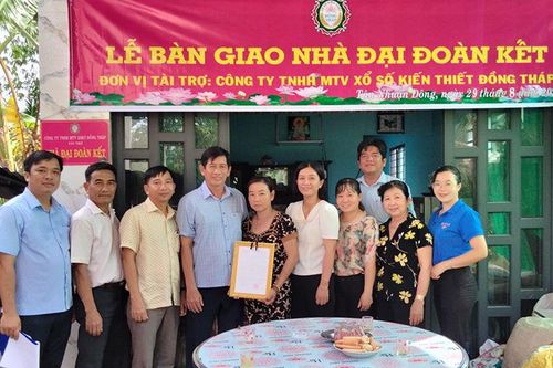 Hỗ trợ nhà ở giúp hộ nghèo, cận nghèo ổn định đời sống
