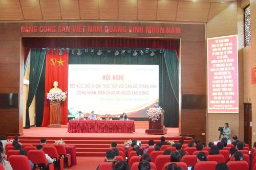 Tiếp xúc, đối thoại với 250 đoàn viên công đoàn huyện Bảo Thắng