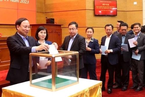 Quảng Ninh: Giới thiệu nhân sự kiện toàn chức danh Chủ tịch UBND tỉnh và Trưởng Đoàn ĐBQH tỉnh