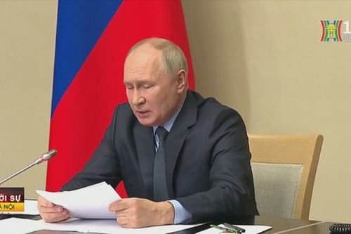 Tổng thống Nga Vladimir Putin phê chuẩn sửa đổi luật bầu cử