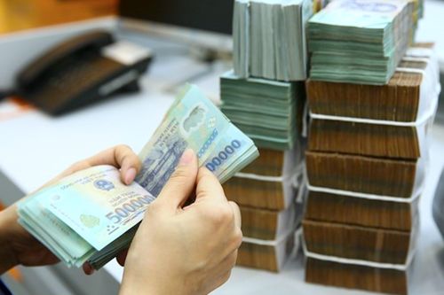 Một ngân hàng lớn bất ngờ tăng lãi suất huy động
