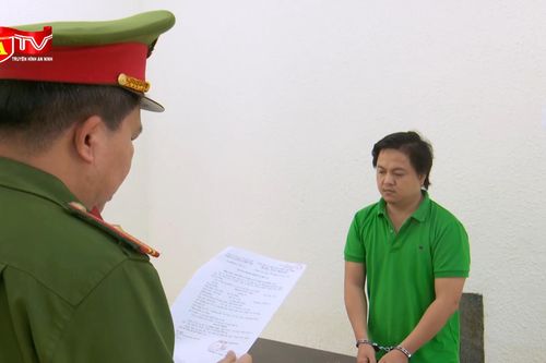 Mở 'công ty ma' làm giấy tờ đất đai để chiếm đoạt 400 triệu đồng