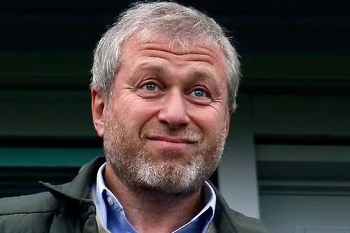 Chelsea có thể bị trừ điểm vì vi phạm luật công bằng tài chính