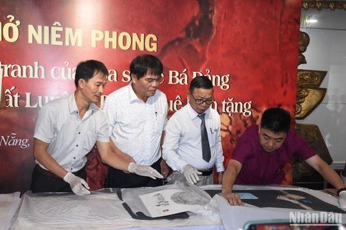 Mở niêm phong bộ sưu tập tranh của họa sĩ Lê Bá Đảng do ông bà Lê Tất Luyện-Thụy Khuê trao tặng