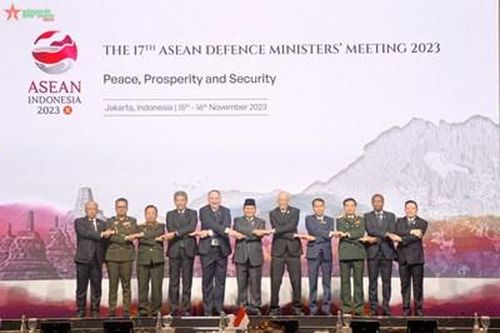 Hội nghị ADMM-17: Vì khu vực hòa bình, thịnh vượng và an ninh