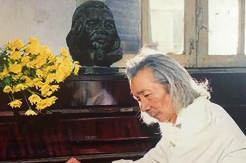 Văn Cao - cây đại thụ của nhạc, họa và thơ