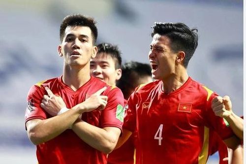 Vì sao chưa có bản quyền trận Việt Nam - Philippines?