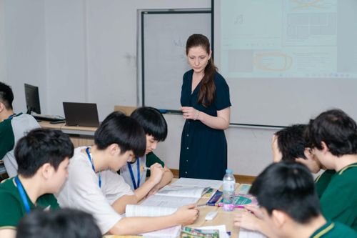 Sự đột phá trong chương trình và phương pháp giáo dục tại trường Iris
