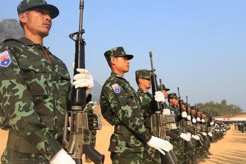 Hàng chục binh lính, cảnh sát Myanmar đầu hàng quân nổi dậy