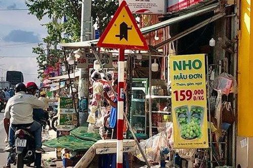 Cần Thơ: Tình trạng lấn chiếm vỉa hè, lề đường thường xuyên tái diễn