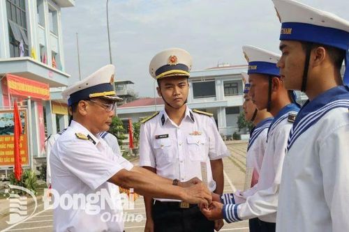Vùng 2 Hải quân bế mạc đào tạo hạ sĩ quan chuyên môn kỹ thuật năm 2023