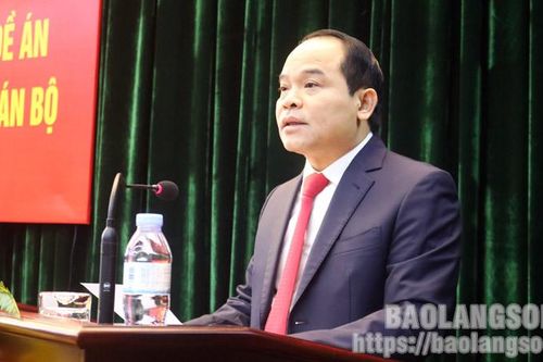 Phổ biến, quán triệt và triển khai thực hiện Nghị quyết, Đề án của Ban Thường vụ Tỉnh ủy về công tác xây dựng đội ngũ cán bộ