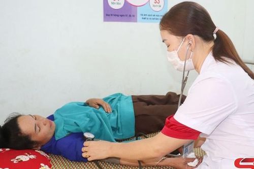 Thực hiện tiêu chí y tế trong xây dựng nông thôn mới