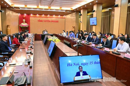 Hội nghị toàn quốc về phát triển du lịch Việt Nam nhanh, bền vững