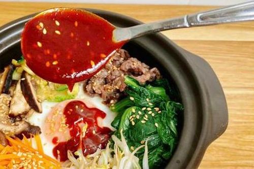 Cách làm cơm trộn Hàn Quốc này của mẹ đảm Hà Nội, người lớn lẫn trẻ em đều mê tít, lại 'dễ đến không tưởng'