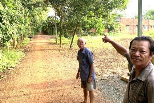 Vì sao nhiều năm liền người dân chưa được cấp sổ đỏ?