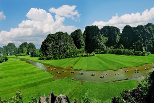 Đổi mới hoạt động du lịch tại Tam Cốc-Bích Động