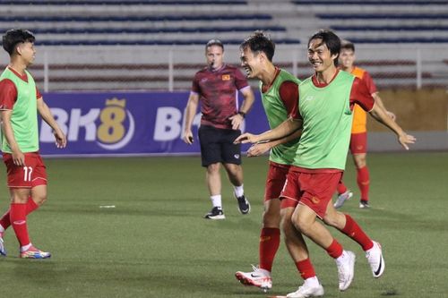 'Bản chính' xuất trận