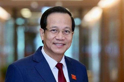 Bộ trưởng Đào Ngọc Dung chúc mừng Ngày nhà giáo Việt Nam 20/11