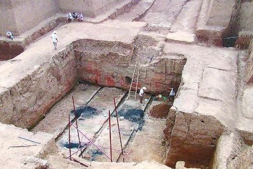 Mở mộ bà nội Tần Thủy Hoàng, chuyên gia sững sờ thấy cảnh bên trong