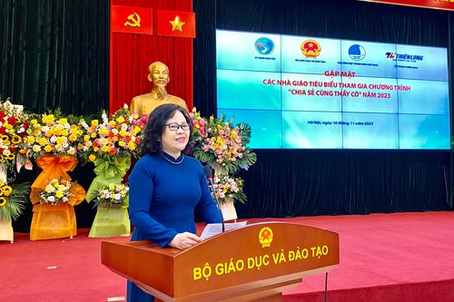 Bộ GD&ĐT gặp mặt 58 thầy cô được vinh danh tại chương trình Chia sẻ cùng thầy cô