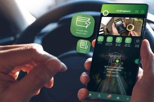 Đẩy mạnh chuyển đổi số, ngân hàng số tại các Chi bộ khối khách hàng doanh nghiệp Vietcombank Chi nhánh TP. Hồ Chí Minh