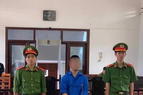 Chém ông ngoại tử vong, thanh niên 16 tuổi nhận án 10 năm tù
