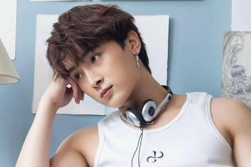 Cựu thí sinh 'Vote for five' Tường Duy ra mắt MV mới, rẽ hướng làm ca sĩ