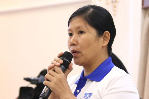 Cô giáo rưng rưng kể nỗi tủi thân vì thiệt thòi chế độ